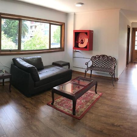 Hostal Entre Araucarias 테무코 외부 사진