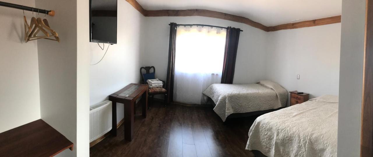 Hostal Entre Araucarias 테무코 외부 사진