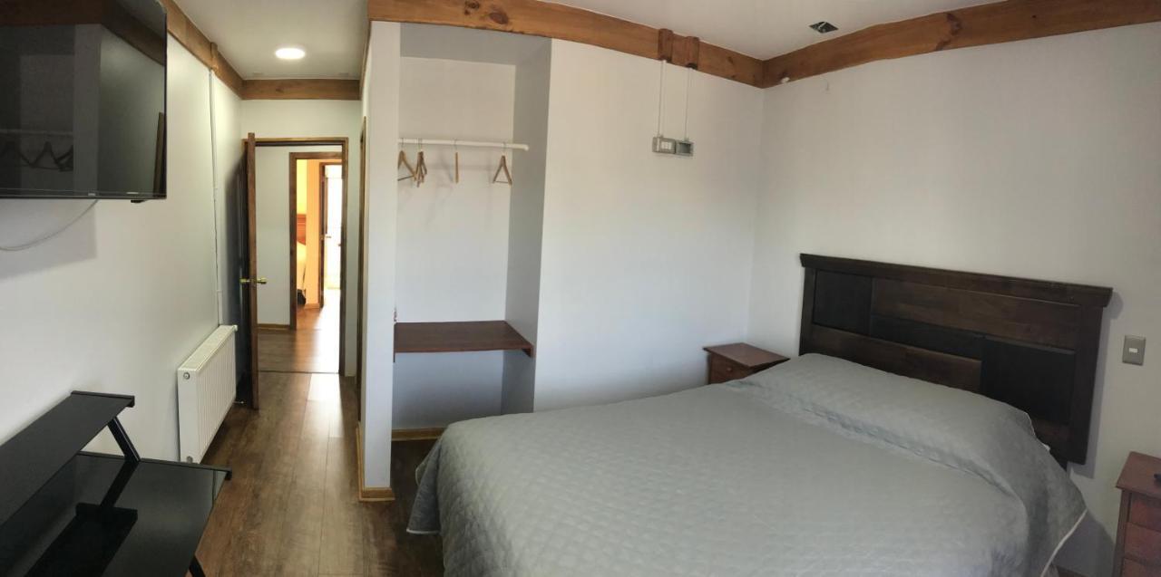 Hostal Entre Araucarias 테무코 외부 사진
